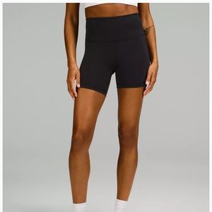 Lululemon Wonder Under Biker Shorts